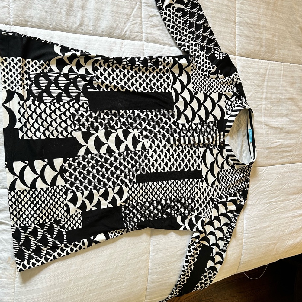 I McLaughlin Geometric print tunic